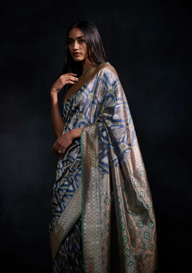Heera (Grey)