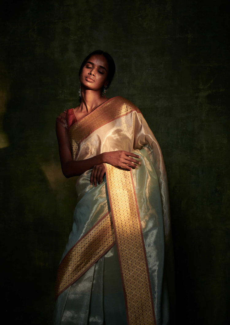 Gauri (Ivory)